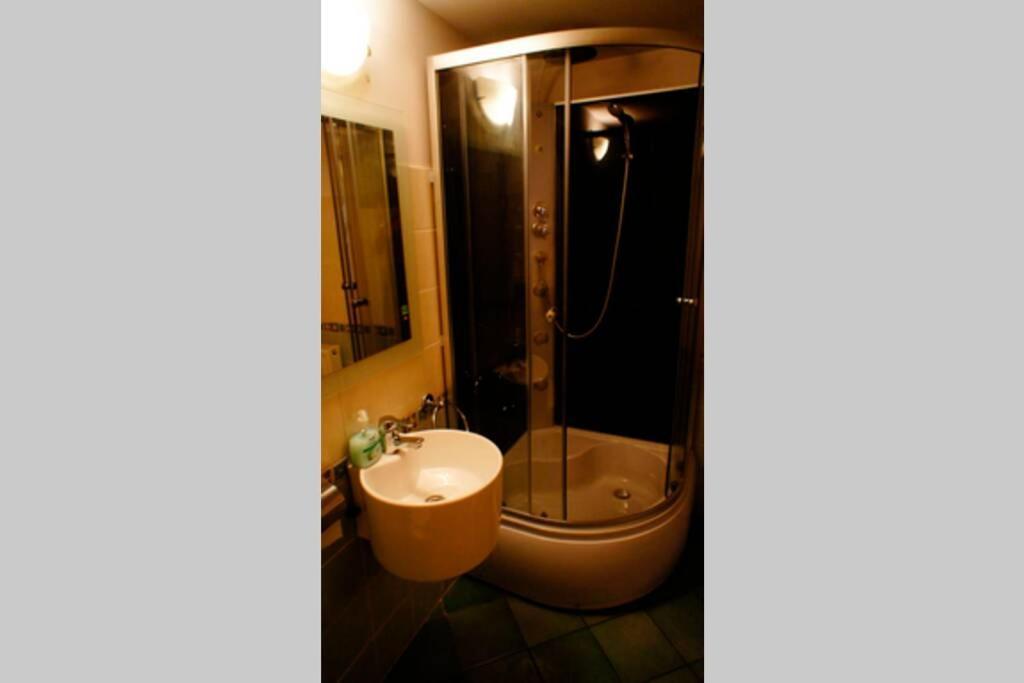 Florianska Penthouse Delux Apartment Krakow Bagian luar foto